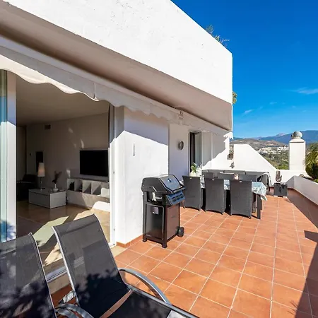 Apartment 2 Bedroom With Sea And Mountain Views, Pool