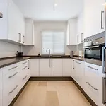 Apartmán 2 Bedroom With Sea And Mountain Views, Pool *